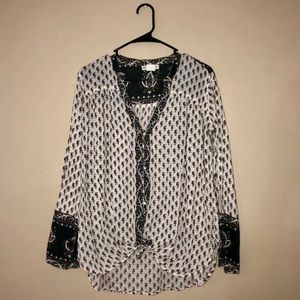 BILLABONG Top. ✔️